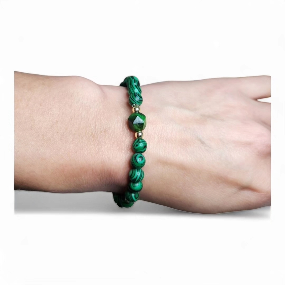 6 mm Malachite with 8 mm Green Tiger Eye bead Bracelet